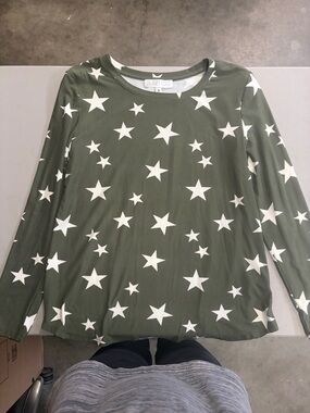 Planet Gold Olive Star-Print Long Sleeve Top